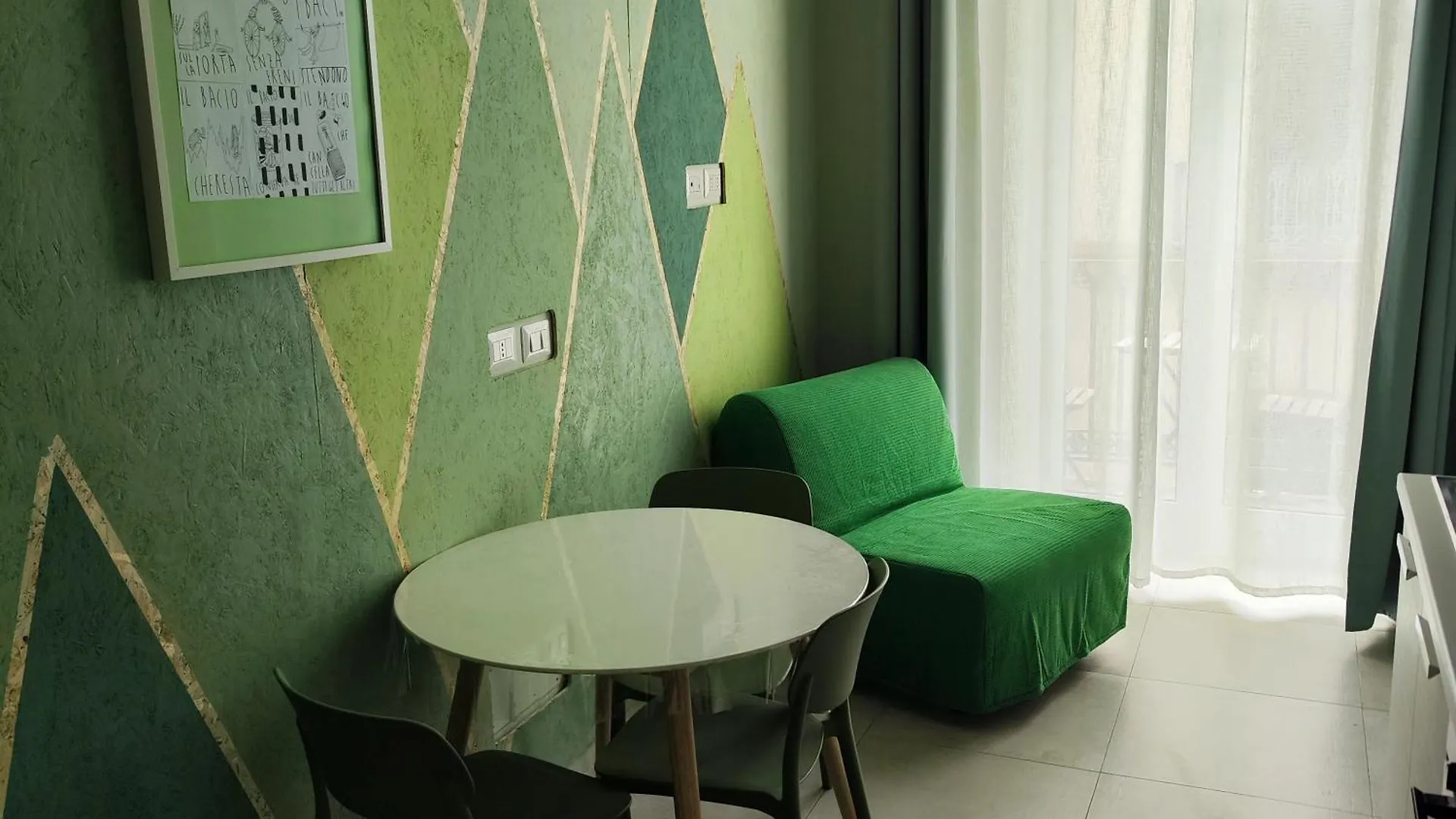 Mistral130 Apartment Bari Italy